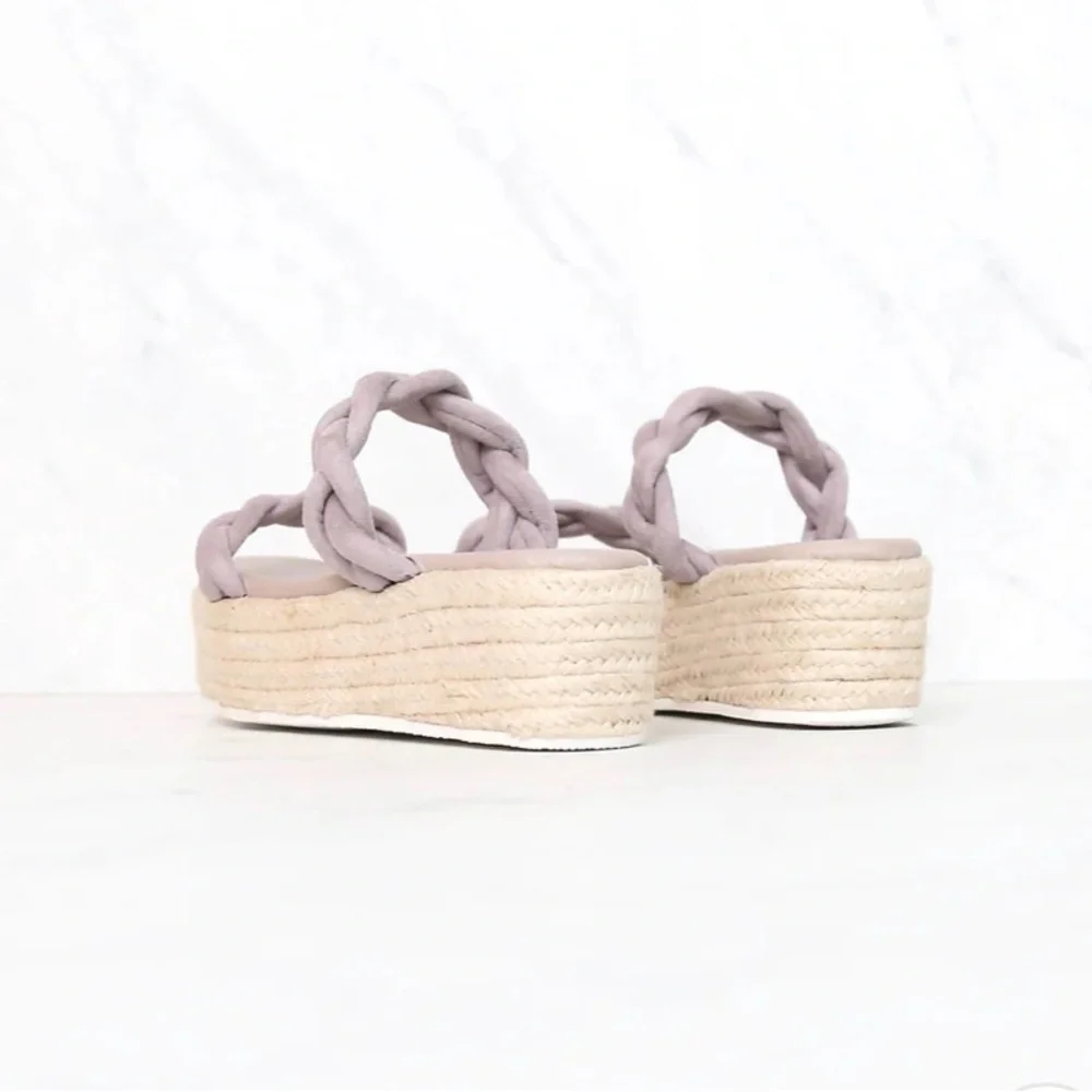 Sbicca Braided Gray/Lilac Espadrille Platform Sandal Size 7.5